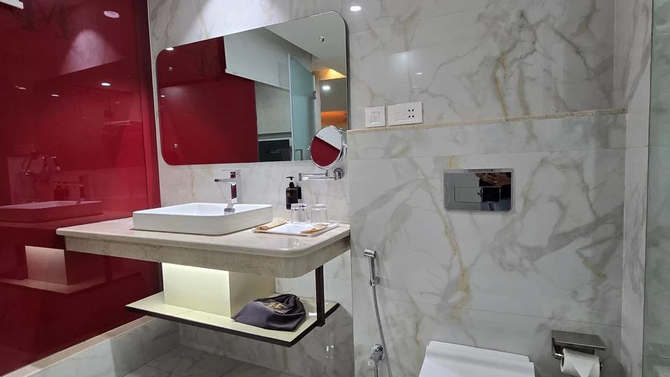 mechi-club-room